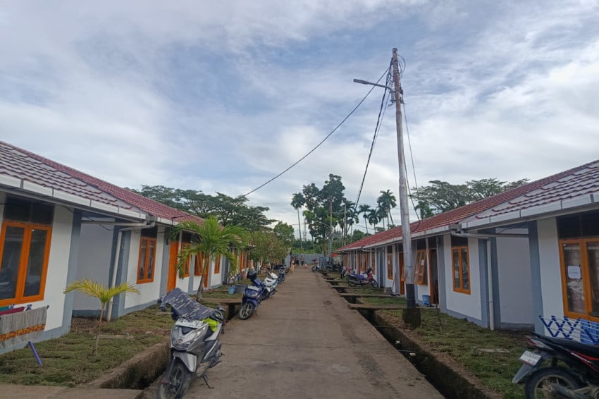 pemerintah-siapkan-80-hunian-sementara-untuk-pengungsi-di-kota-padang-zma.jpg
