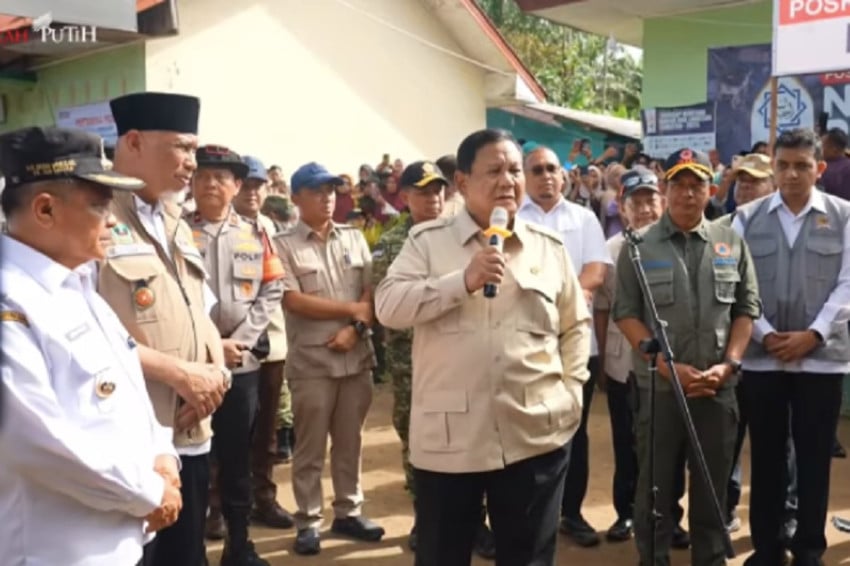 prabowo-ke-pengungsi-agam-huntara-mulai-dibangun-selesai-dalam-sebulan-zoo.jpg