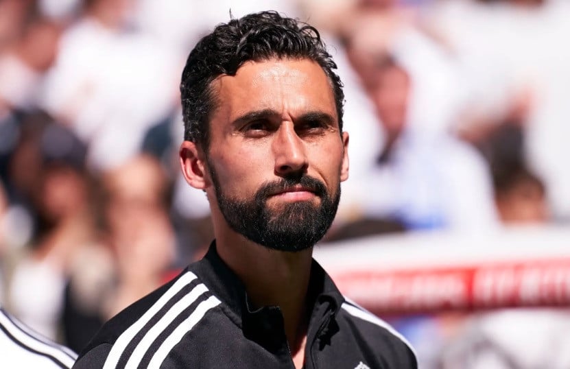 alvaro-arbeloa-tinggalkan-klub-usai-real-madrid-tersingkir-dari-copa-del-rey-nkm.jpg