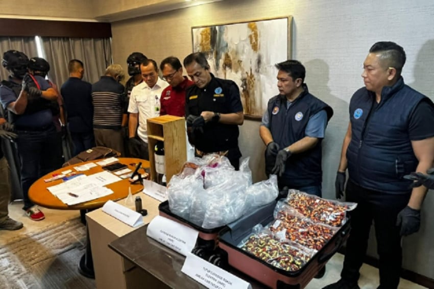 bnn-gerebek-pabrik-etomidate-di-apartemen-kawasan-sudirman-beromzet-rp18-miliar-2-wna-ditangkap-oju.jpeg