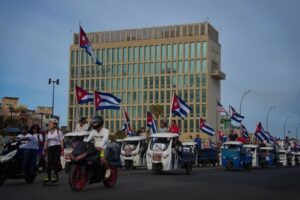 kuba-bukan-iran-dan-venezuela-mengapa-trump-tak-mudah-mengalahkan-havana-npm.jpg