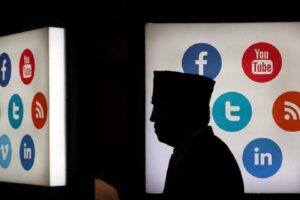 dakwah-di-media-sosial-cara-menebar-kebaikan-dan-meraih-pahala-jariyah-xen.jpg