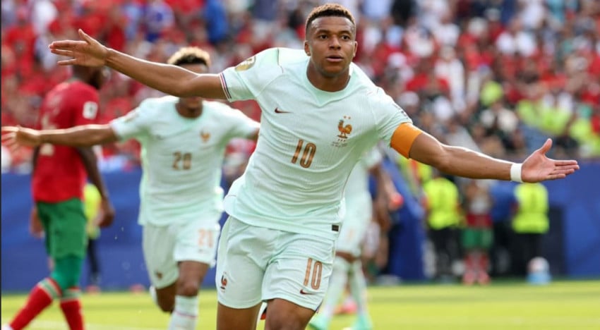 prancis-lolos-ke-semifinal-mbappedembele-robek-harapan-maroko-vlh.jpg